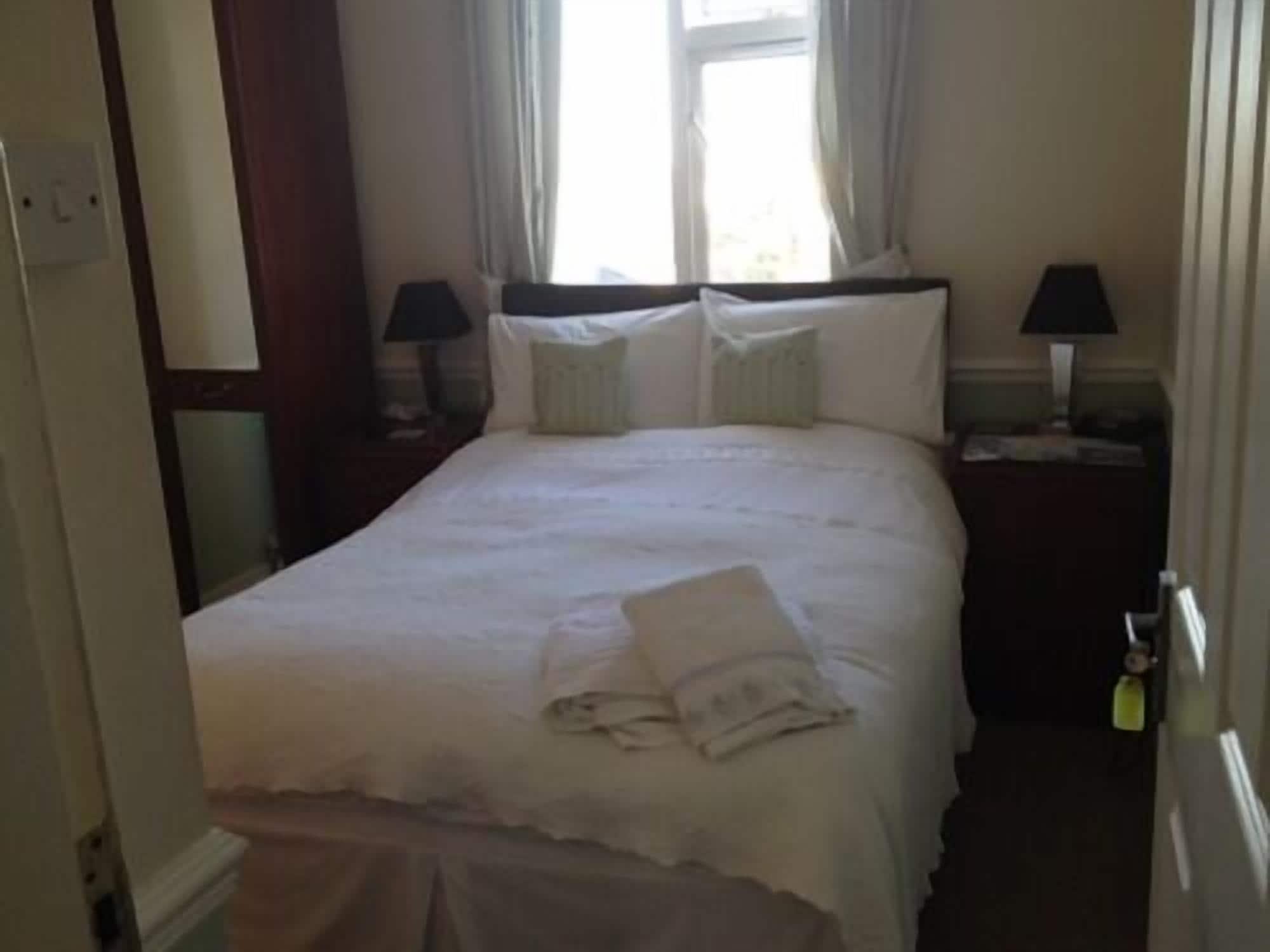 Alma Bed & Breakfast